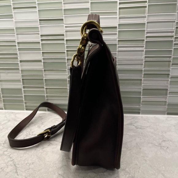 Coach Willis Mahogany Brown Crossbody Bag 9927 - Picture 3 of 7